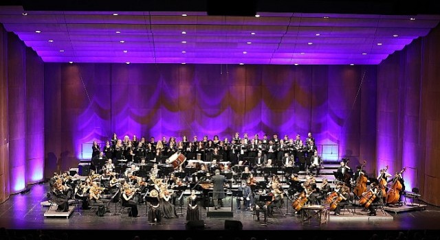 İDSO DenizBank Konserleri’nde saygı duruşu