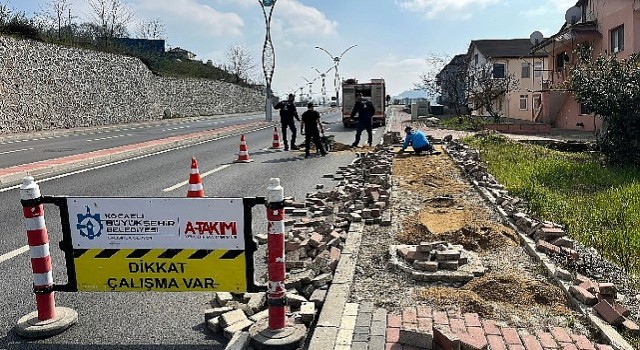 Başiskele’de tretuvar yenileme çalışmaları tamam