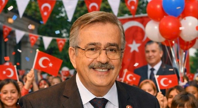 Merkez Sağ Parti Genel Başkan Vekili Halil İbrahim Şahinler’in 23 Nisan Mesajı
