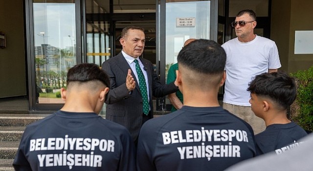 Yenişehir Belediyesi Spor Kulübü U-15 futbol takımı Konya’ya hareket etti