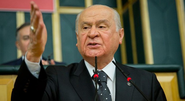 Bahçeli’den Kıbrıs Mesajı: “Birleşik Kıbrıs Federasyonu Ham Bir Hayaldir”