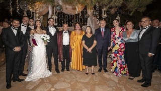 Soyer ve İzgi ailelerinin mutlu günü