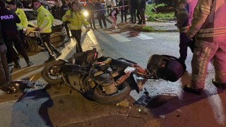 Kağıthane’de kontrolden çıkan otomobil park halindeki araçlara çarptı: 2 yaralı