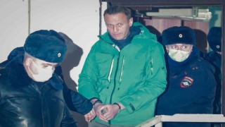 Rus muhalif lider Navalny’nin cansız bedeni annesine teslim edilmedi