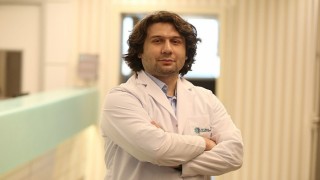 Alkol bağımlılığı iradesizlik değil, önemli bir beyin hastalığı! Aralıklarla alkol tüketen de alkol bağımlısı olabilir!