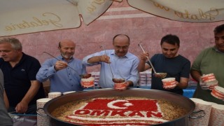 OMÜ’de aşure ikramı