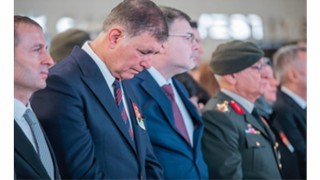 İzmir’in şehitleri Fethi Sekin ve Musa Can unutulmadı