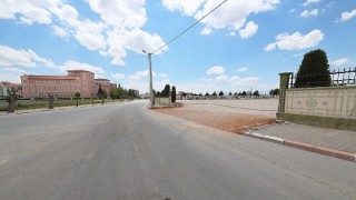Karaman Belediyesi Şehir Mezarlığına Araçlar İçin Yeni Giriş Kapısı Açıldı